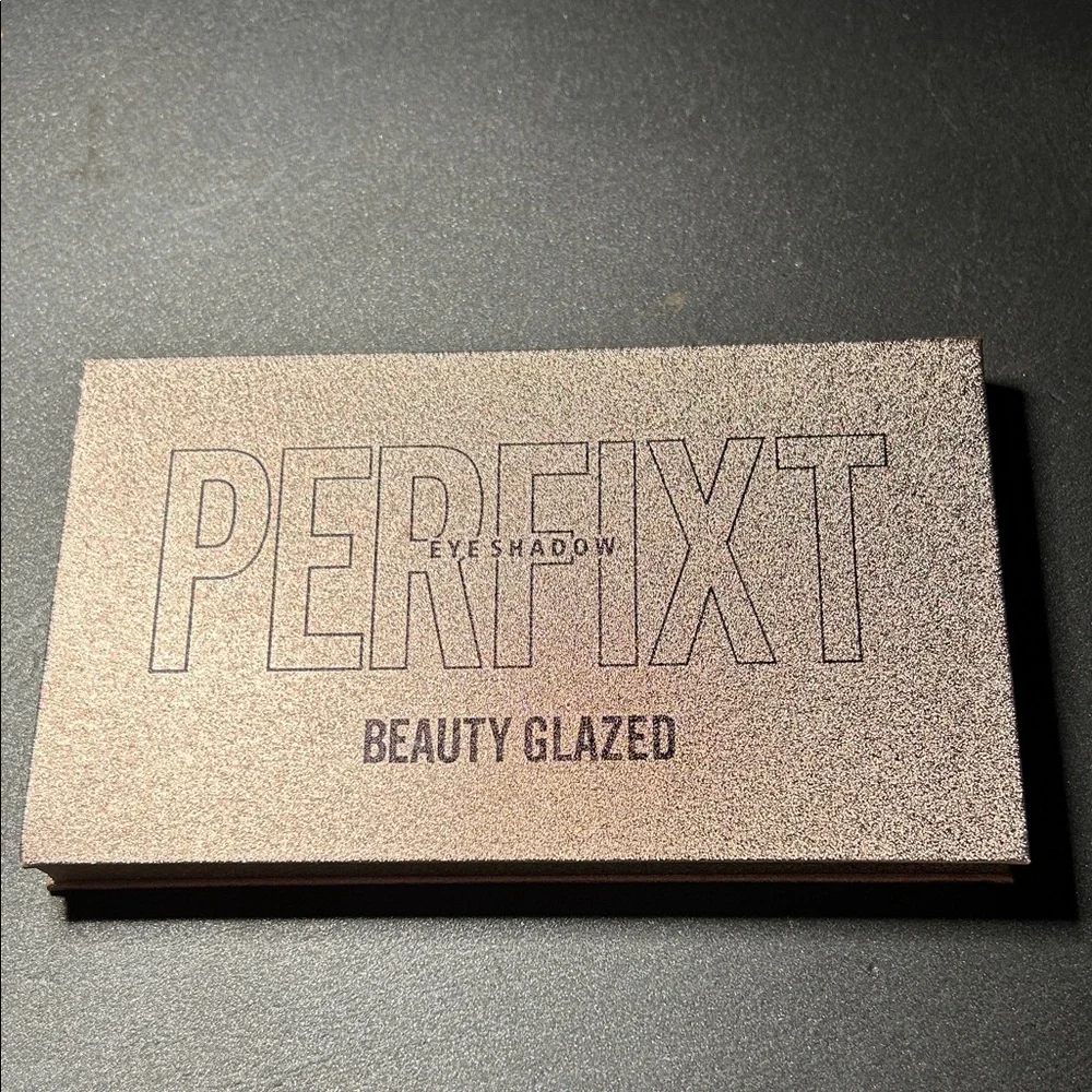 Beauty Glazed Perfect Eyeshadow Palette - Warm Pink & Rose Tones